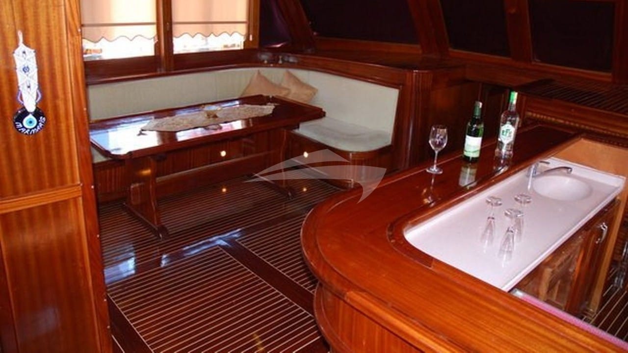 Dining and Saloon Bar