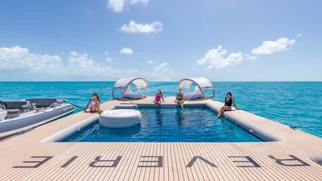 REVERIE yacht charter photo 5