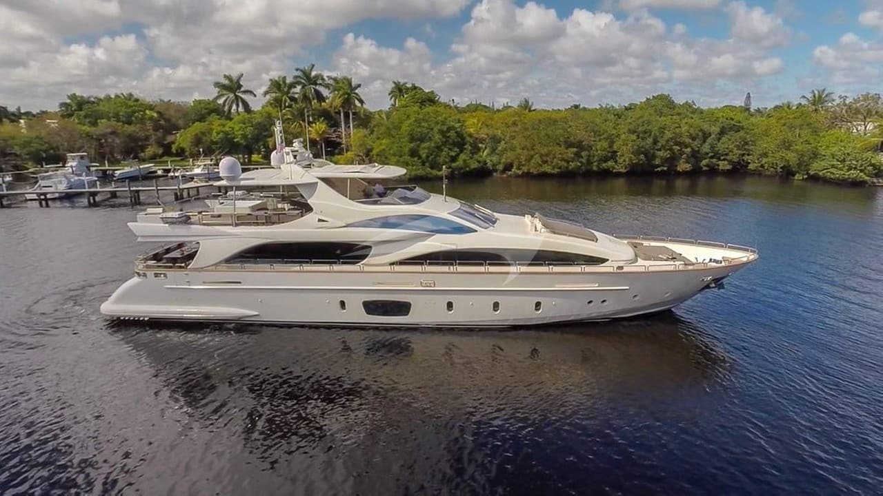 105 YCG, photo from the yacht portfolio 16