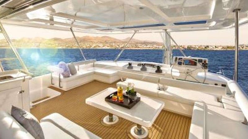 Deck Saloon