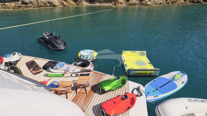 Swimming Platform & Water Toys