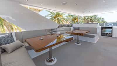 Upper Deck