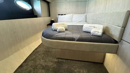 THYKE III 27m motor yacht charter, photo 7