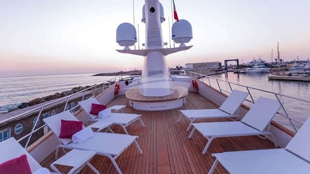 EL CARAN yacht charter photo 4