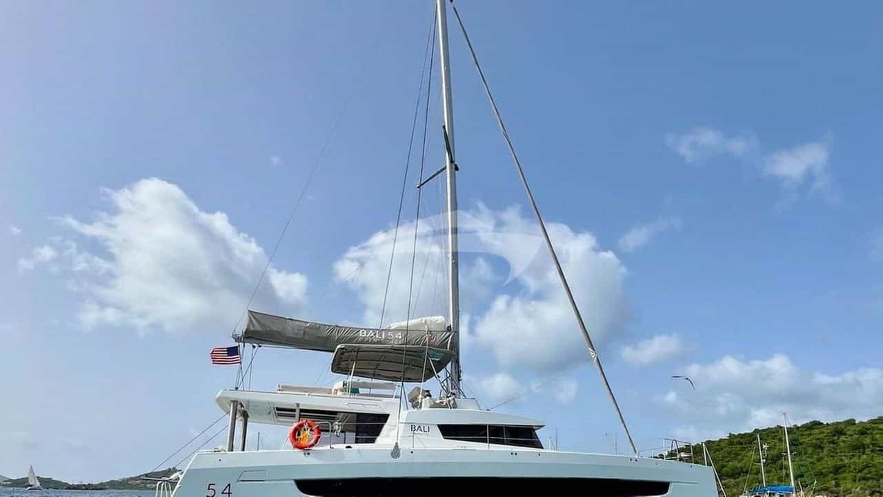 DOCK HOLIDAY yacht charter