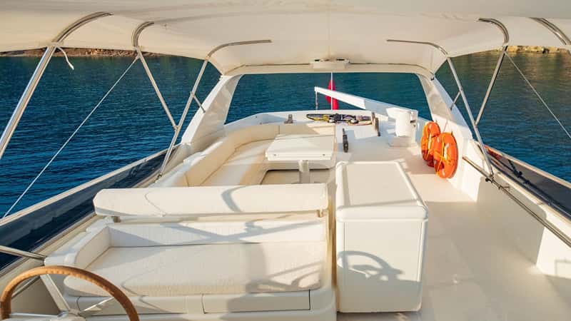 BARBAROSSA MORATTI 23m motor yacht charter, photo 6
