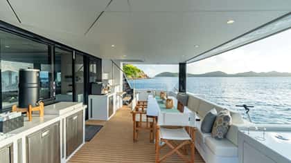 FOREVER YOUNG 17m motor yacht charter, photo 13