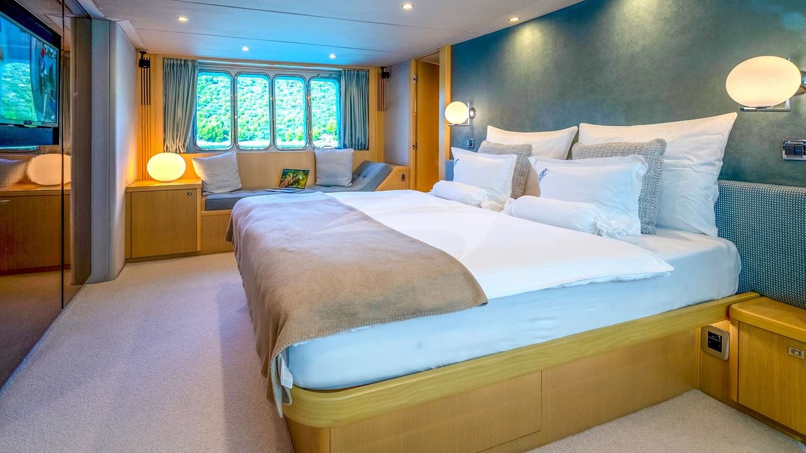 INSIEME, photo from the yacht portfolio 13