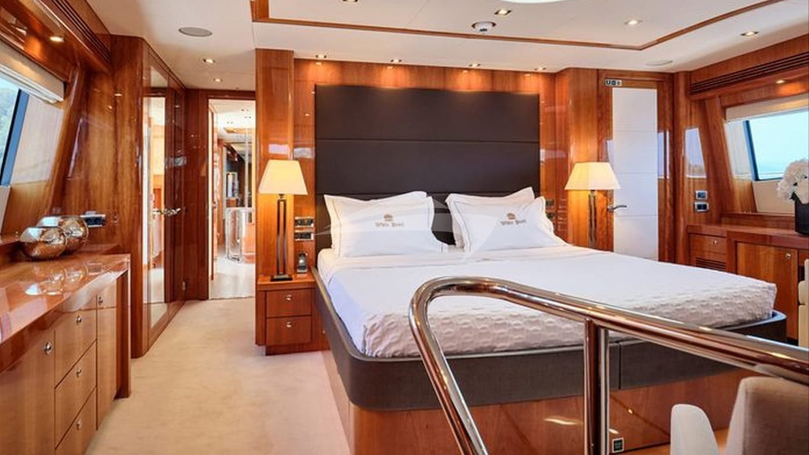 WHITE PEARL I, photo from the yacht portfolio 28