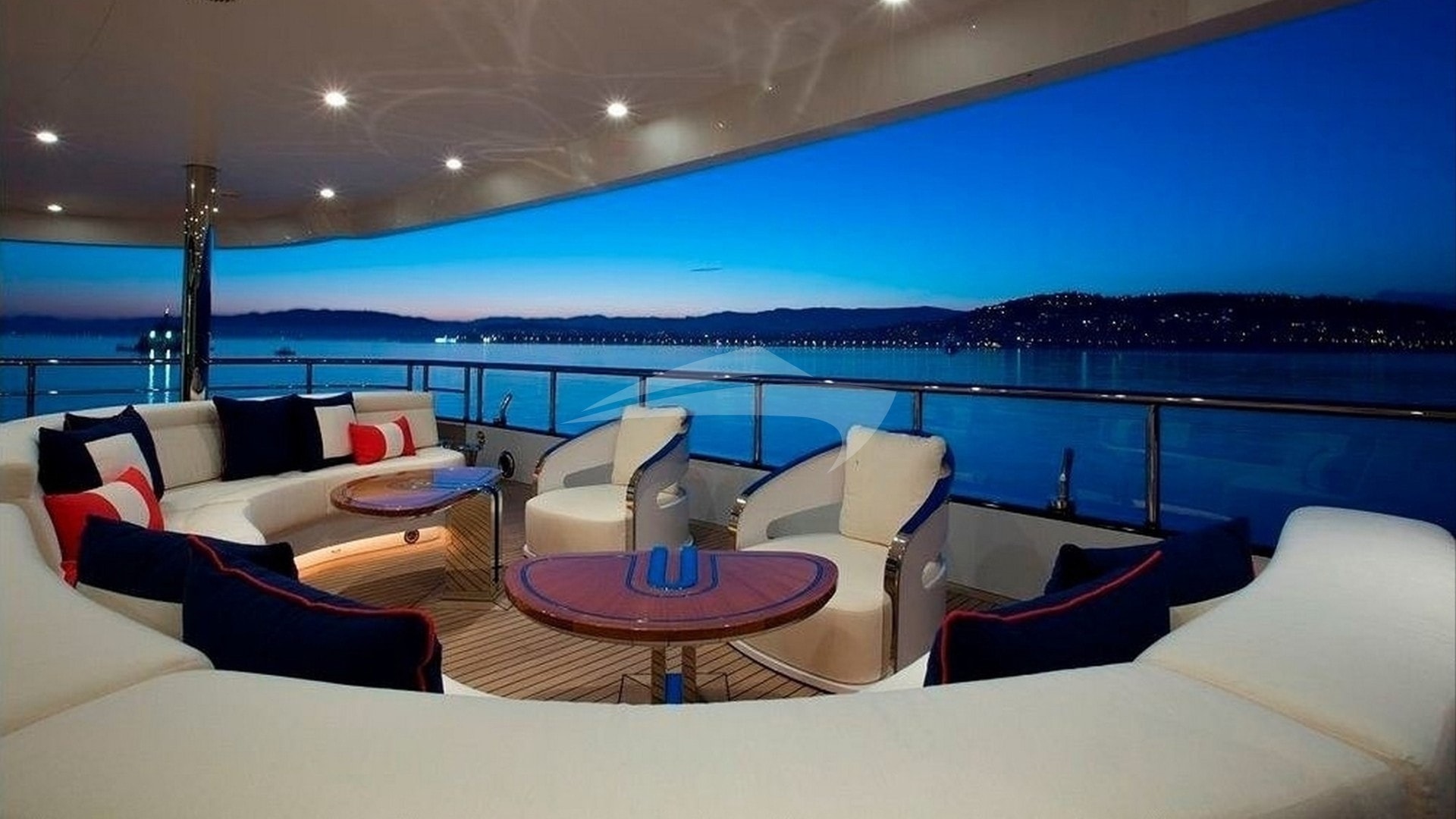 Deck seating