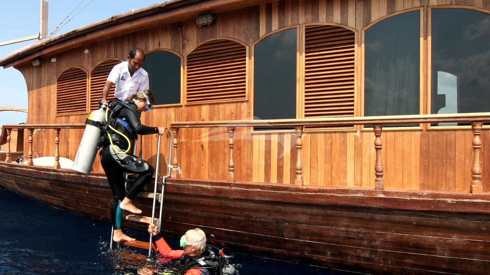 DHONI STELLA 2, photo from the yacht portfolio 9