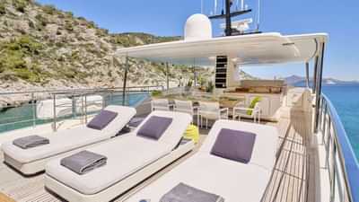 Sun Deck Lounge Area