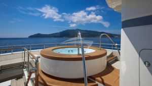 ASLEC 4Yacht Charter