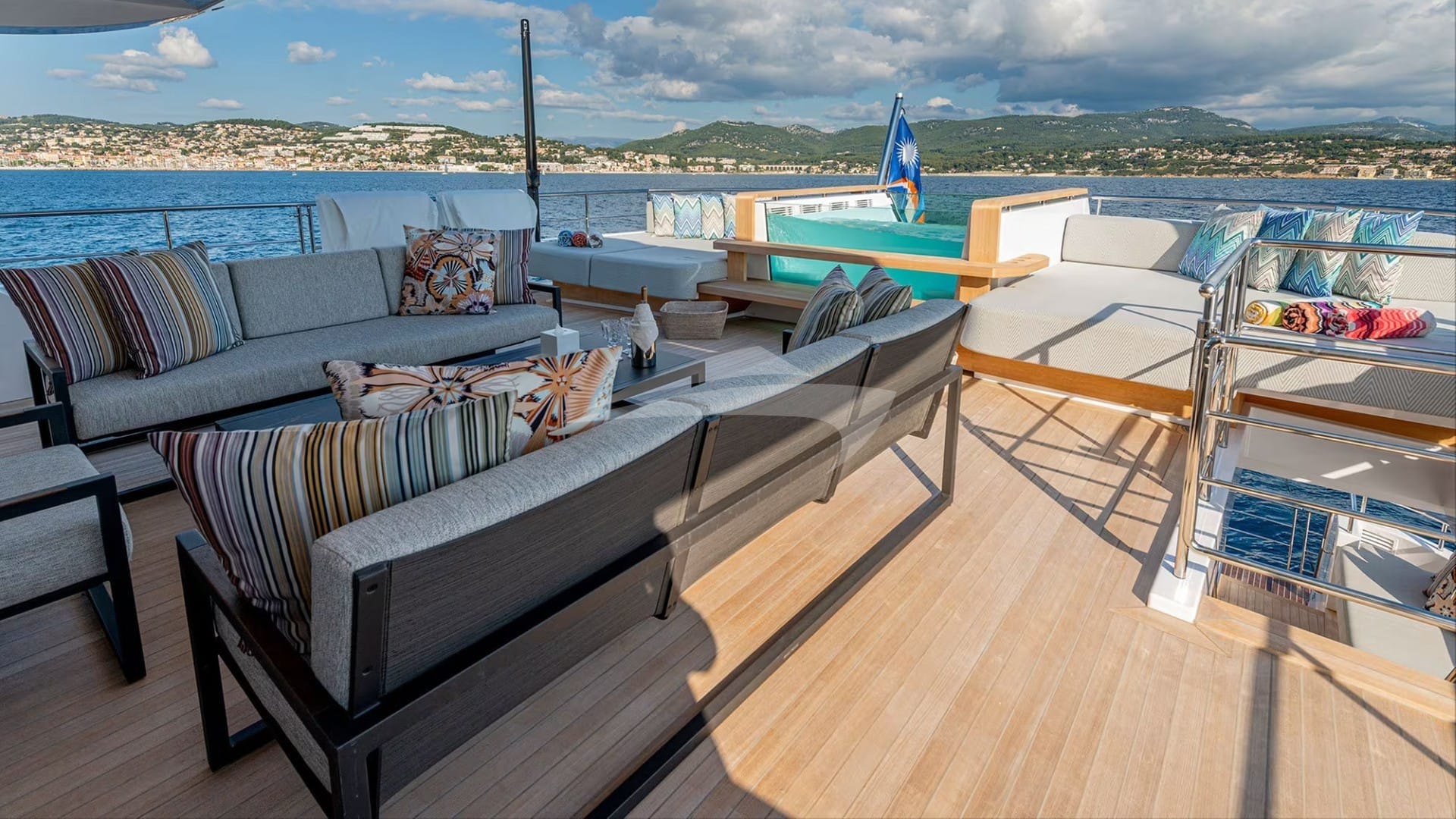 Deck Seating