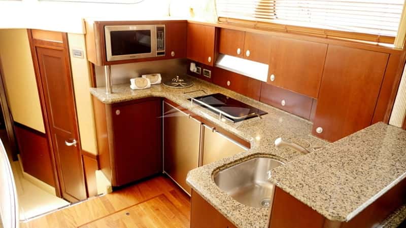 FUN CLUB 17m motor yacht charter, photo 9