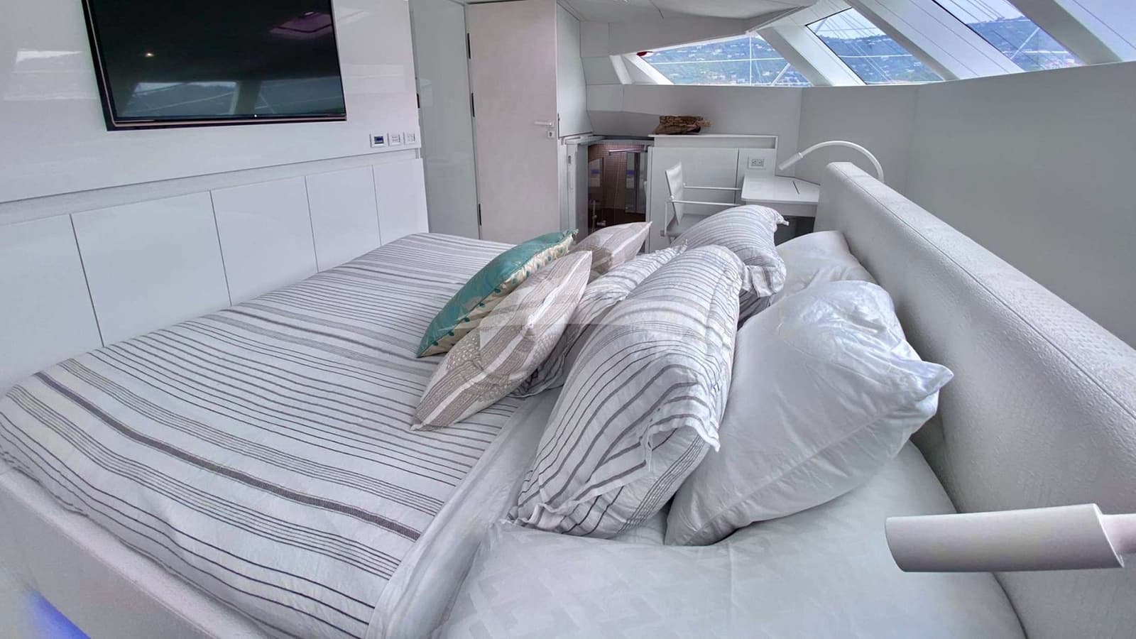 CASA BLANCA, Aufnahme aus dem Yachtportfolio 14