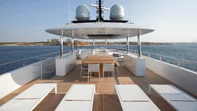 Sundeck Dining