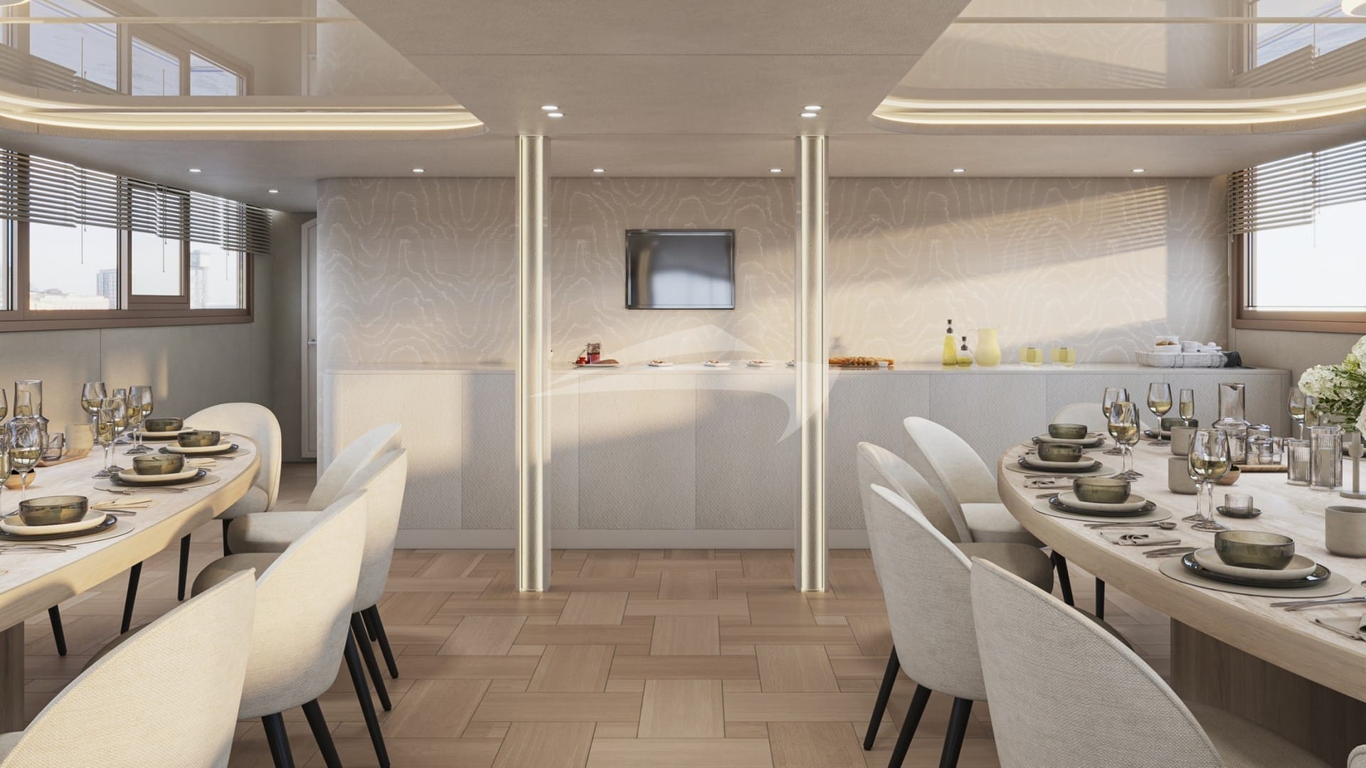 Salon Dining - Main deck