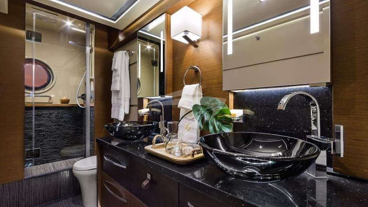 MISS UNDERSTOOD, photo from the yacht portfolio 7