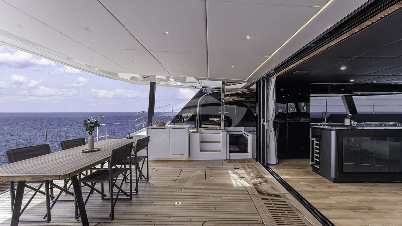 Aft deck