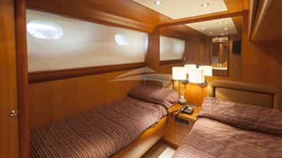 Twin Cabin