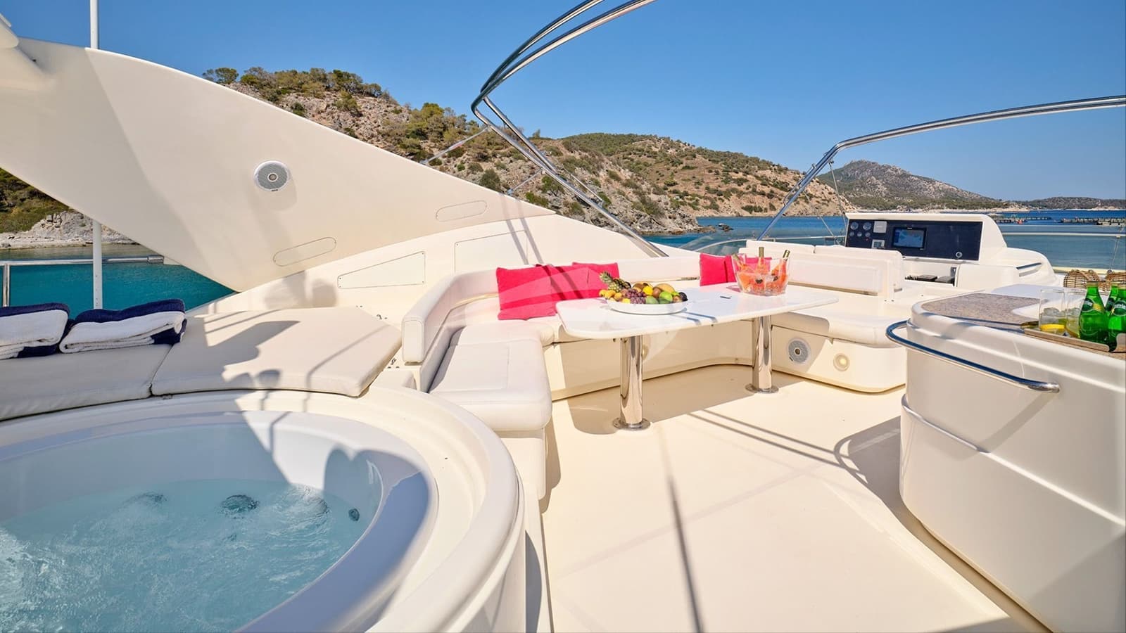 ESTIA ORION, photo from the yacht portfolio 9
