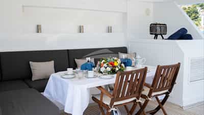 Decxk Dining 2