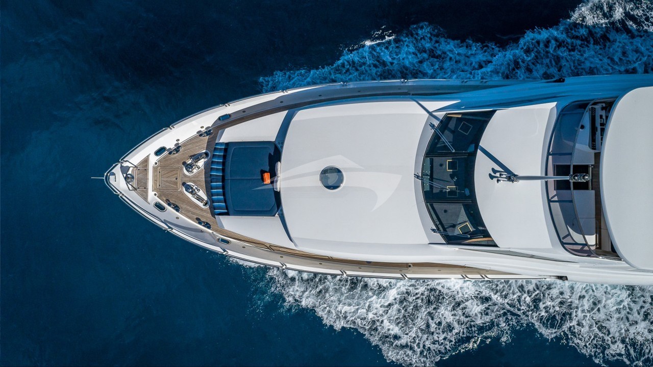 チャーター EMRYS, Sunseeker, 29.9メートル モーターヨット - Charter