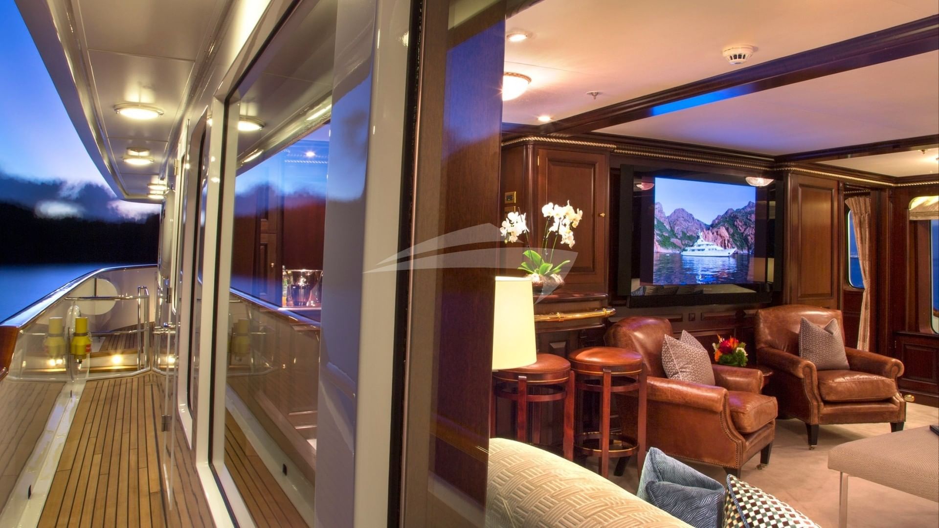 View of Main Saloon from Exterior