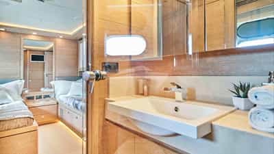 Twin Cabin Bathroom