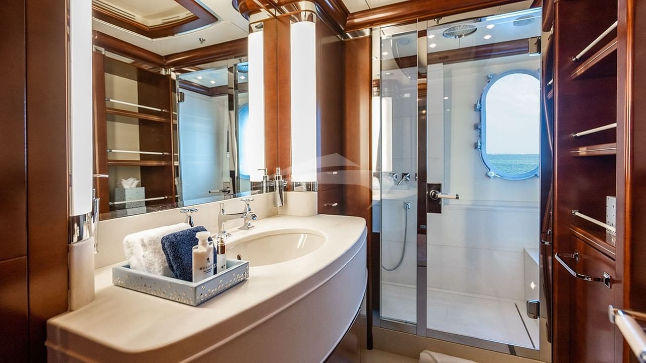 LOWER DECK GUEST STATEROOM ENSUITE