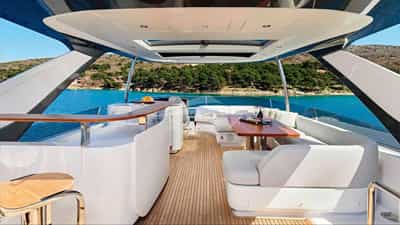 Flybridge