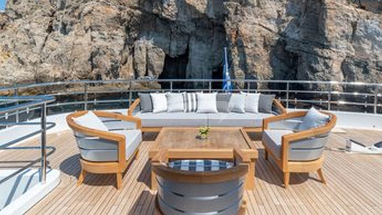 BOJI, photo from the yacht portfolio 13