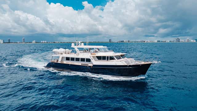 VIRGINIA SEA 28m motor yacht for charter