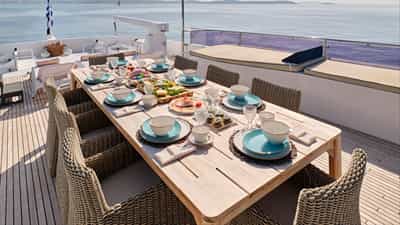 Sundeck Dining