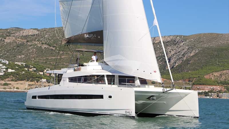 LICENSE TO CHILL 17m sailing yacht charter