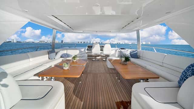 CURRENT $EA yacht charter photo 2