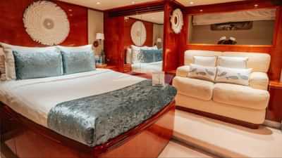 THANDEKA - VIP Cabin