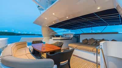 Top Deck Seating