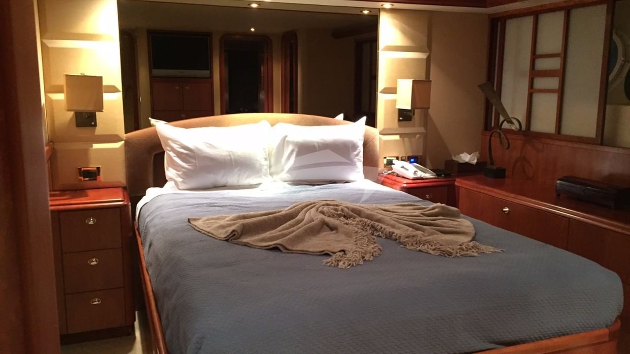 Guest Stateroom, queen