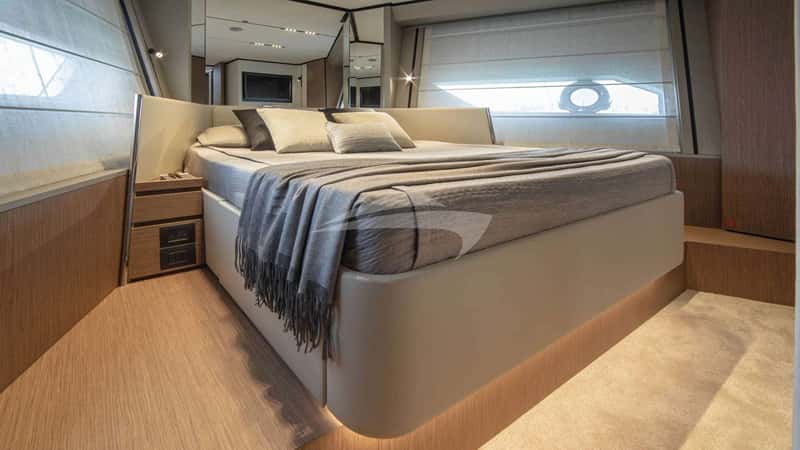 ERMETE 22m motor yacht charter, photo 7