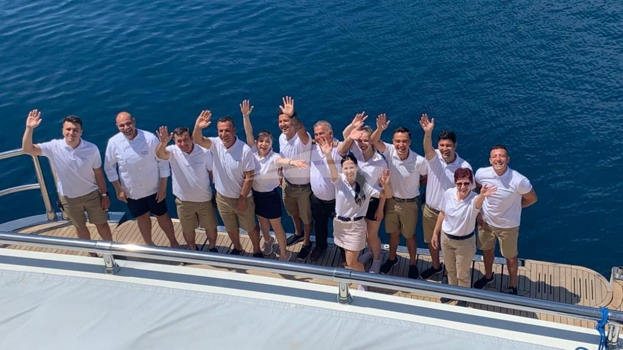 Luxury charter yacht crew for QUEEN MARE