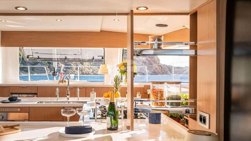 ENDEAVOUR 18m sailing yacht charter, photo 9