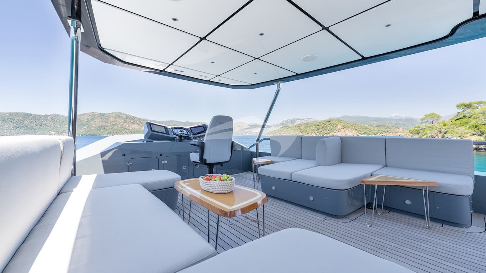 FERRO 77, photo from the yacht portfolio 25