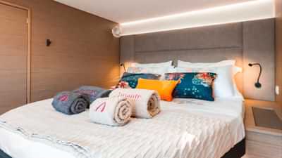Guest Cabin