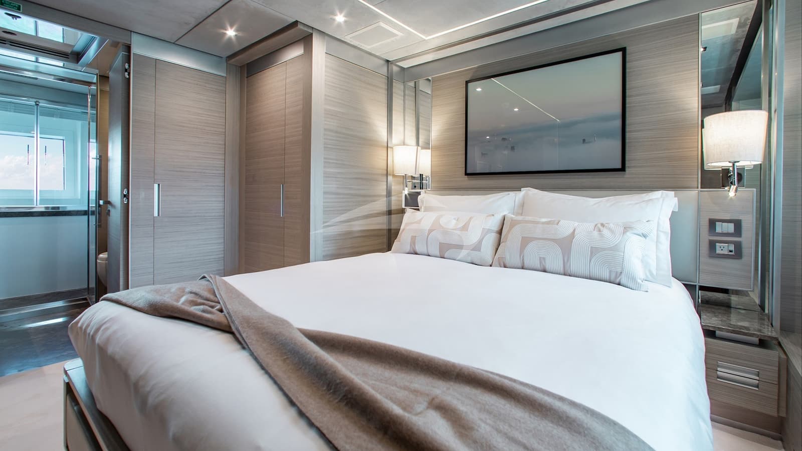 EMINA, photo from the yacht portfolio 13