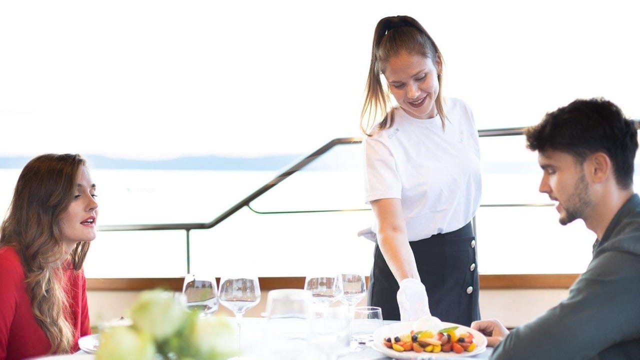 Large outside dining and relaxing area.