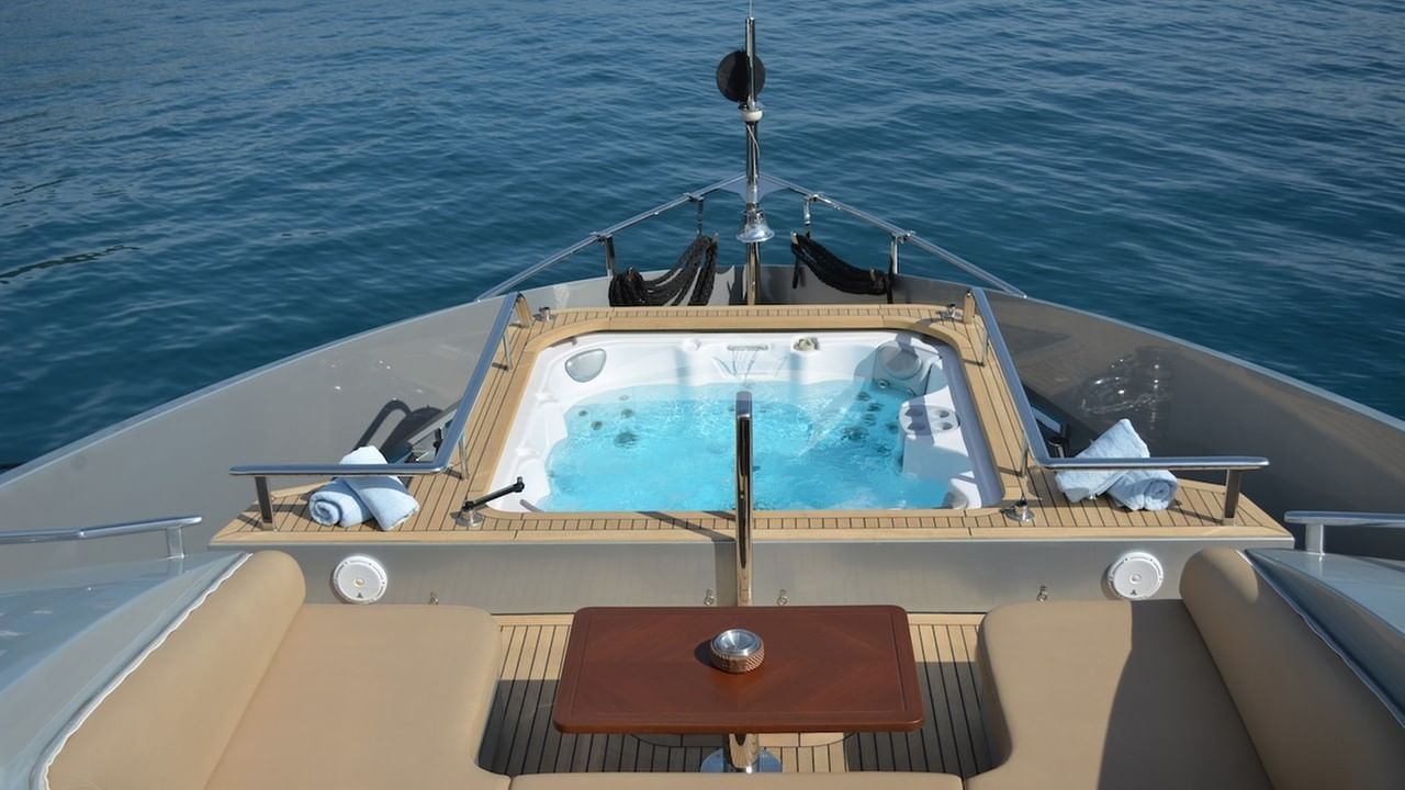 Jacuzzi Deck
