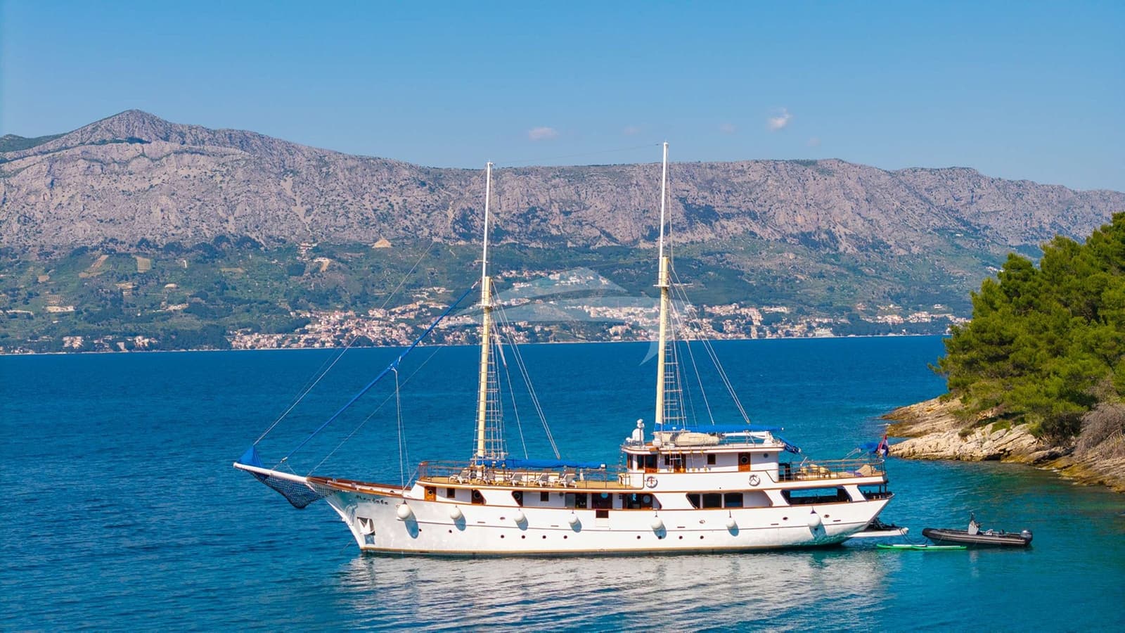 MENDULA, photo from the yacht portfolio 13
