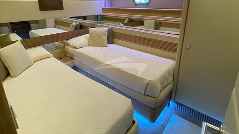 Twin Cabin